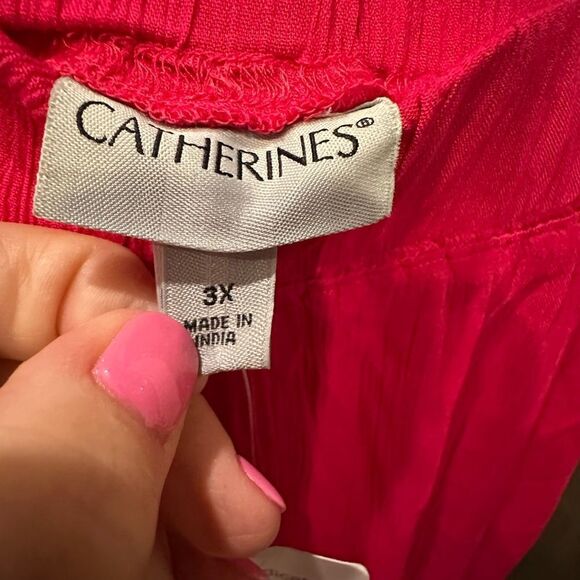 NWT Catherine's  Vibrant Pink Pleated Dress - Picture 2 of 4